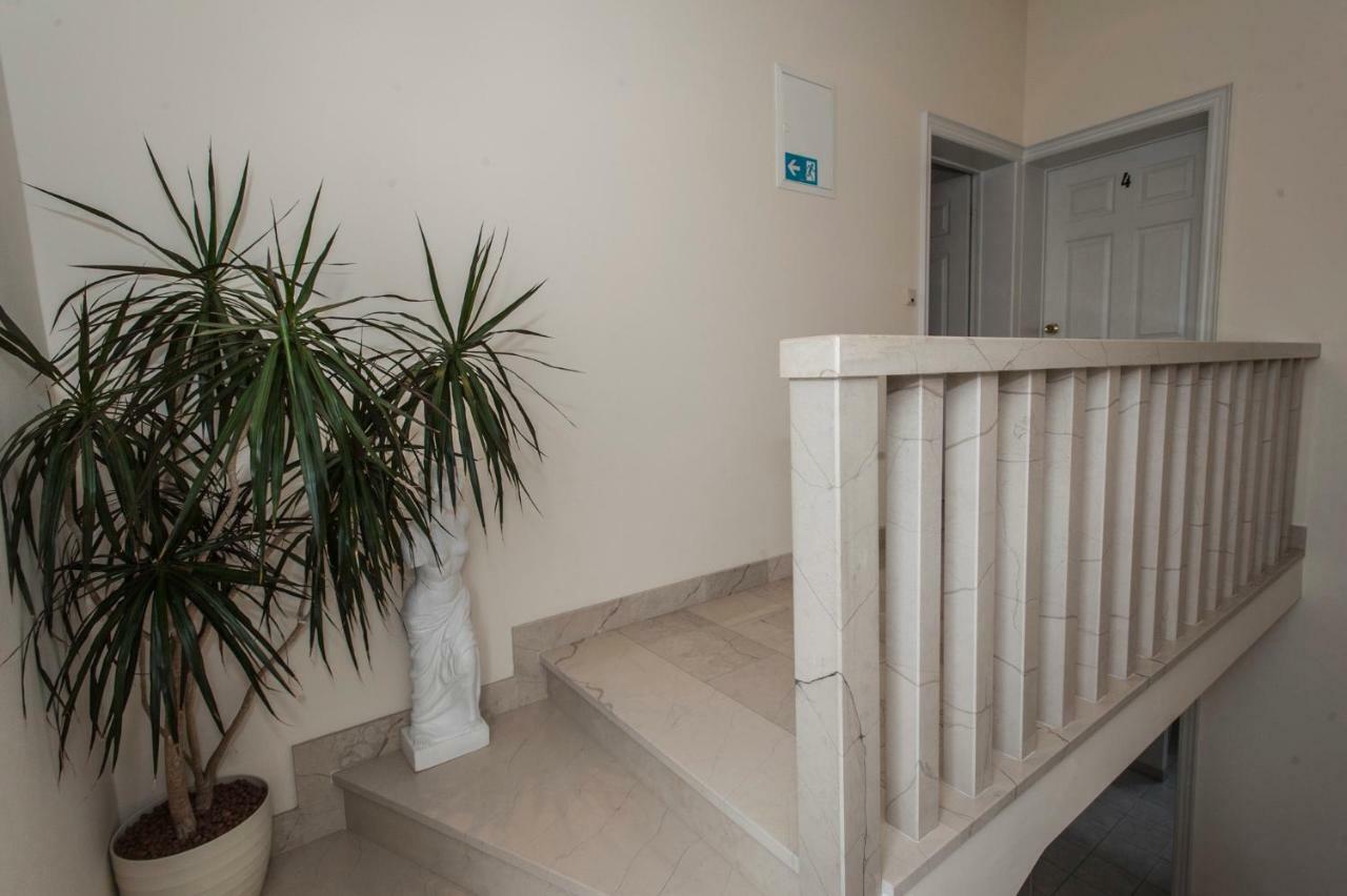 House Bacak - Apartment & Wellness-Studio Baska Voda Bagian luar foto