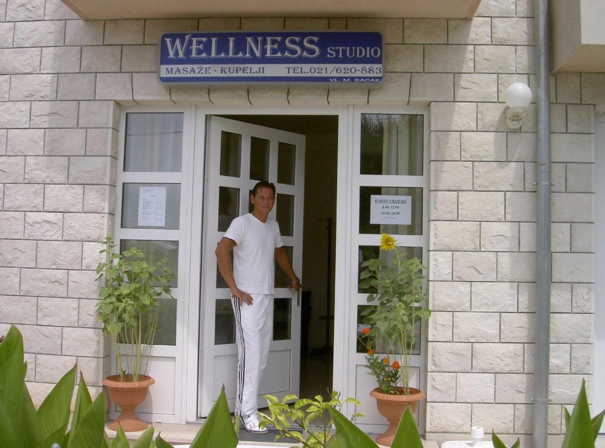 House Bacak - Apartment & Wellness-Studio Baska Voda Bagian luar foto