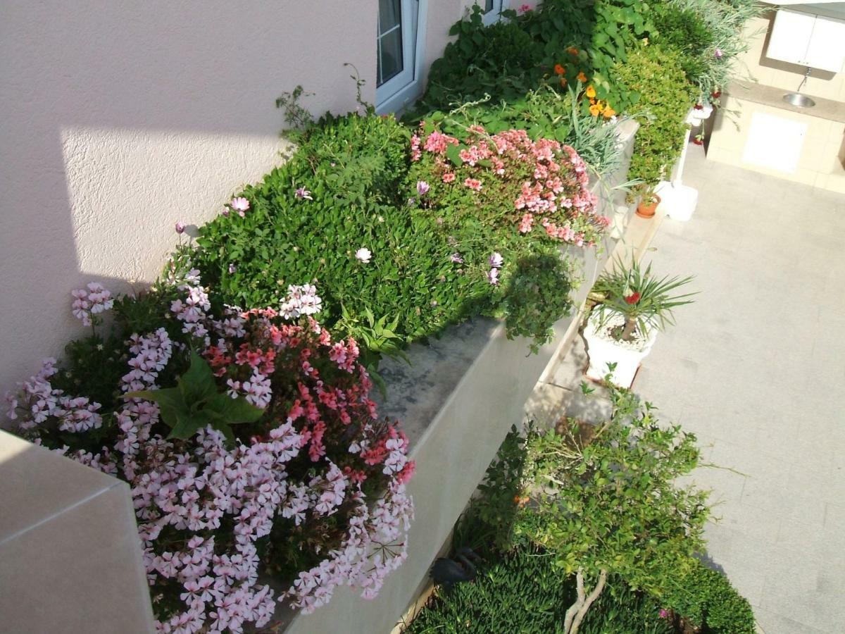 House Bacak - Apartment & Wellness-Studio Baska Voda Bagian luar foto