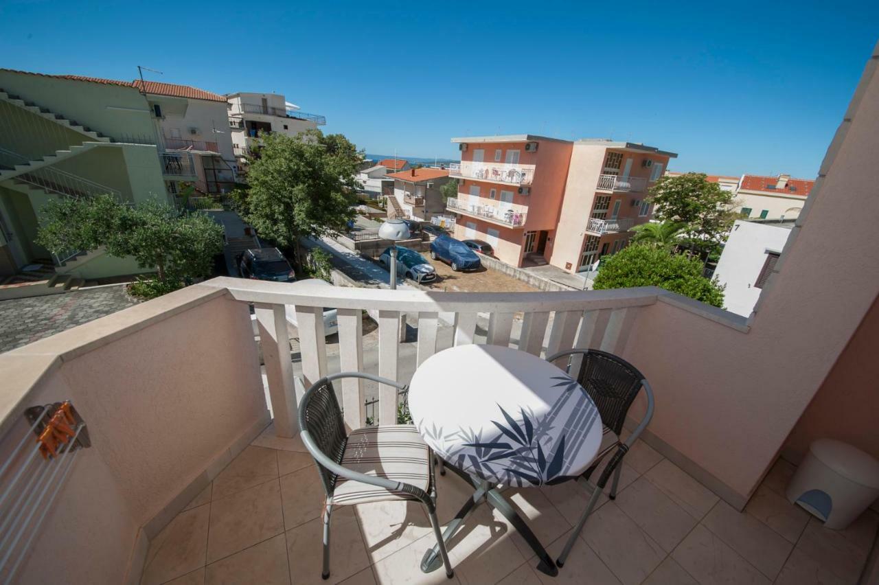 House Bacak - Apartment & Wellness-Studio Baska Voda Bagian luar foto